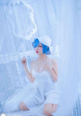 美人草