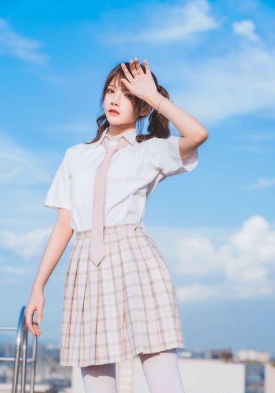 青青河边草免费观看西瓜动漫