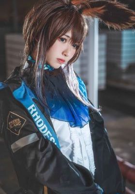 二女一夫做爰过程